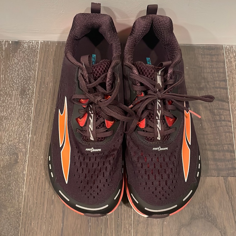 Altra Torin 4 Plush Running Shoes